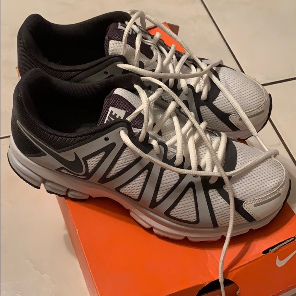 Nike span 8